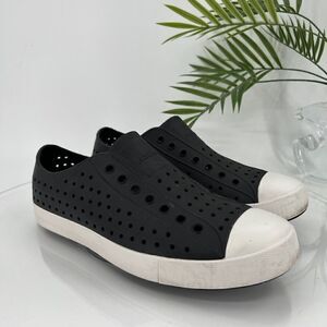 Native Jefferson Slip On Clog Sneaker Size 11 Perforated Rubber Gray Water Shoe